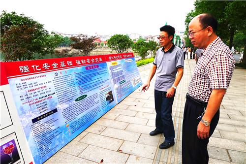 国产AV熟女一区二区三区