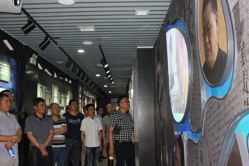 国产AV熟女一区二区三区