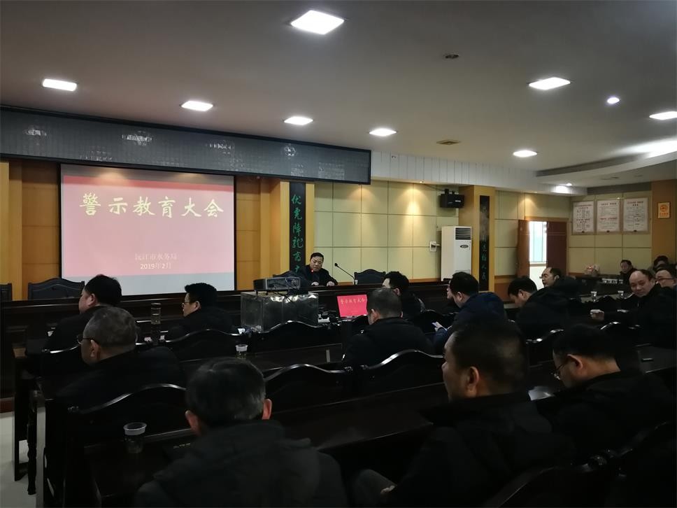 国产AV熟女一区二区三区