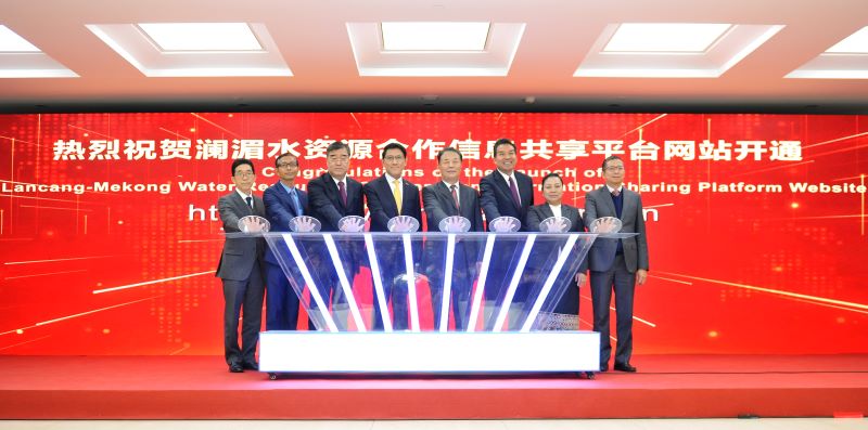 国产AV熟女一区二区三区